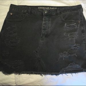 distressed black denim skirt!